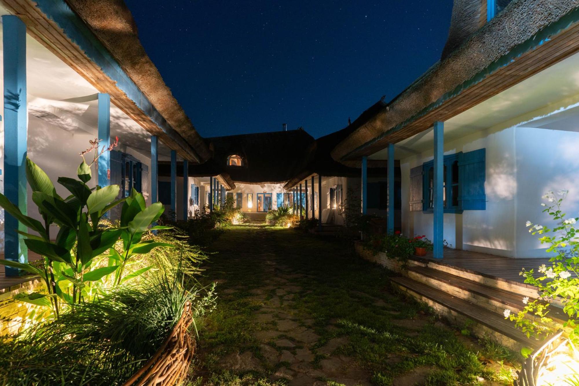 5 Chirpici - Small Traditional Resort Murighiol Exterior photo